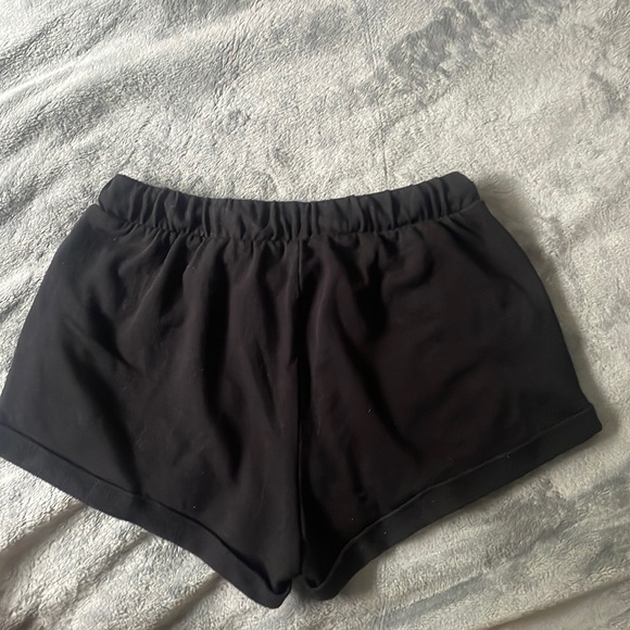 H&M Black cotton shorts - Picture 3 of 3